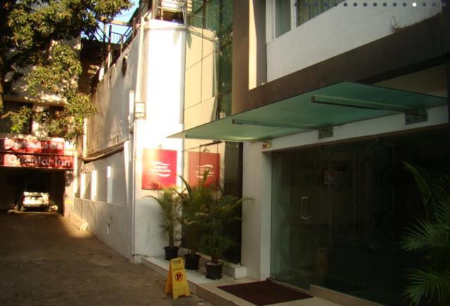 Hotel Oriental Inn Chennai Exterior foto